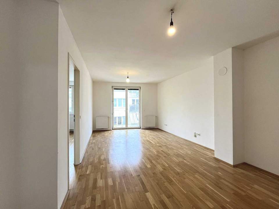 Moderne 2-Zimmer-Wohnung mit Balkon - Nähe Gersthofer Platz!