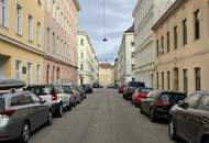 1180! Entzückende Garçonnière mit Balkon! Unbefristet vermietet!