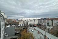 SÜDOSTSEITIGES DACHGESCHOSS MIT SÜDOSTBALKON