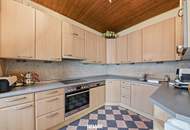 Familienfreundliches Haus mit Nebengebäude und Garage in Zwentendorf!