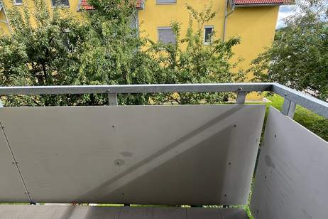 Helle 3-Zimmer-Wohnung mit Balkon und Carport in Premstätten (Provisionsfrei), Wohnung-miete, 950,00,€, 8141 Graz-Umgebung