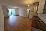 Schöne 3-Zimmer-Wohnung mit Balkon+Garagenstellplatz in der Lorystraße Nahe U3 und S-Bahn!