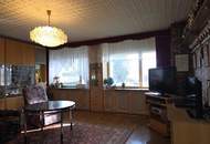 "Haus Emma - mit "Schirm, Charme &amp; Melone"