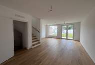 NEU BAU - mit Keller, Garten und je 2 Stellplätzen!