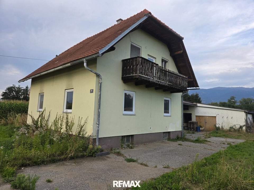 Sanierungsbedürftiges Einfamilienhaus mit großzügigem Grundstück in ruhiger Lage in St. Andrä
