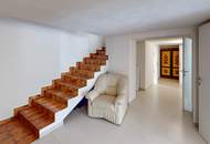 Traditionelles Haus mit mehreren Einheiten in Pfunds zu verkaufen!