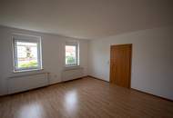 Ruhiges Haus in zentraler Lage! (Provisionsfrei)