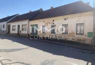 Großes Grundstück / 2.770m² mit einem Abrisshaus und einem Bauernhaus