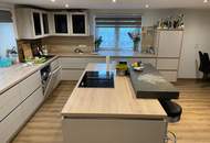 Geräumiges Einfamilienhaus mit Blick auf Schloss Neuburg