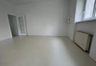 Mitten im wirtschaftlichen Herzen von Simmering nahe U3 Enkplatz: 6 Zimmer (inkl. Büro) mit sehr guter Rendite!