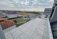 Zwei Dachterrassen, Kühlung &amp; 2 Monate mietfrei: attraktive 3-Zimmer-DG-Wohnung