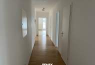 Miete: 4,5-Zimmer-Wohnung mit Balkon in zentraler Lage - perfekt auch als Studenten-WG