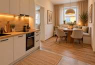 Wohnen mit Stil - sanierte 93 m² Altbauwohnung mit Parkplatz und Balkon