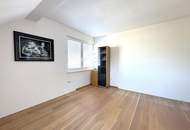 Stadthausflair in Perchtoldsdorf mit Burgblick | Exklusive Maisonettewohnung mit Terrasse & Eigengarten | 3 Zimmer | ca. 115 m² | Schremsgasse
