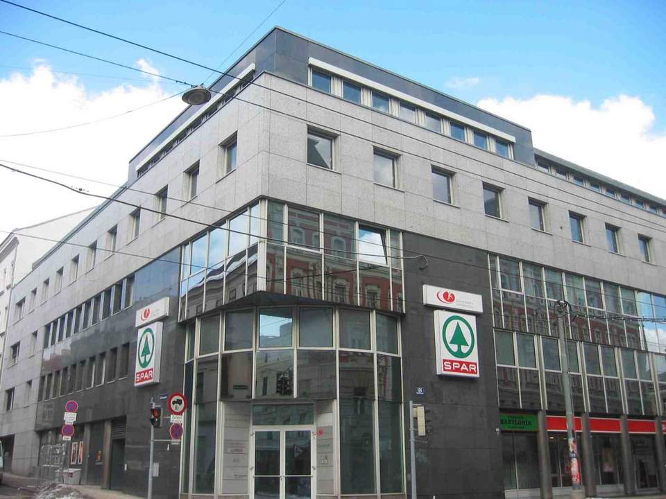 Idealer Grundriss: viele Büros und Besprechungsräume Mariahilfer Straße, Nähe Westbahnhof!