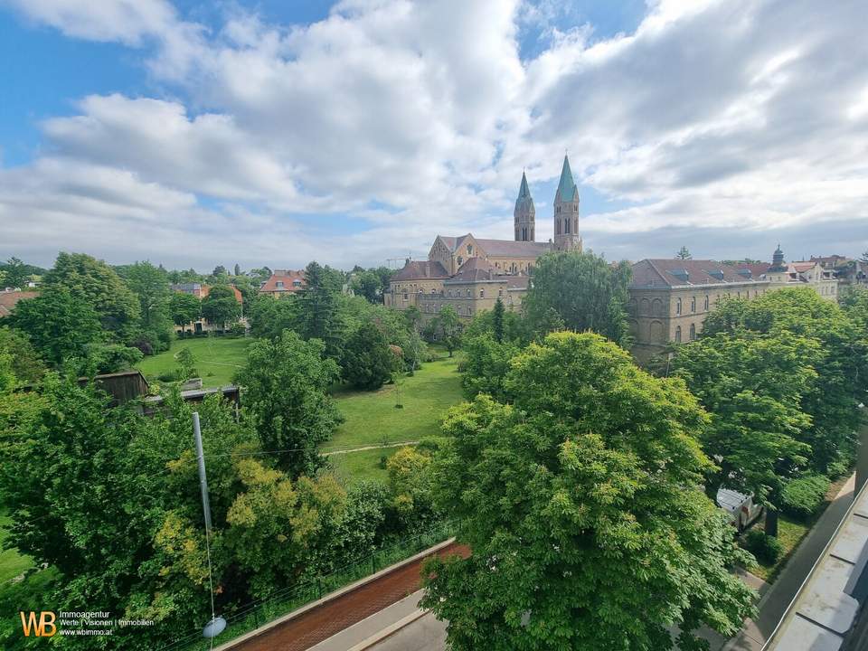 Blick über die Dächer von Döbling! Schöne 4 Zimmer Wohnung mit Rundumterrasse! Garagenplatz im EIgentum!