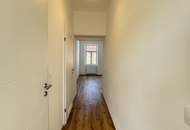 Charmante 3-Zimmer-Altbauwohnung mit Stadtblick in bester Lage