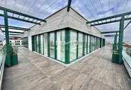 Sonnenpenthouse mit 90m2 Terrasse und Ausblick: Provisionsfrei - Wohnung + Büro mit luxuriöser Ausstattung