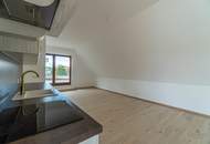 "Seeblick-Loft!" Traumhafte Dachgeschosswohnung im Kernzentrum von Velden