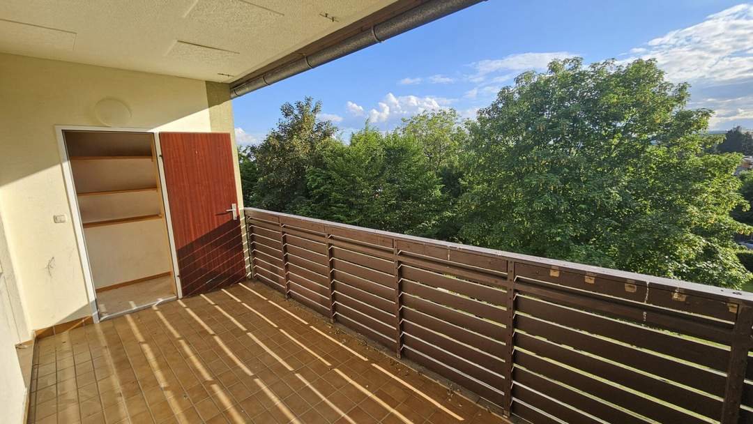 3-Zimmer Wohnung mit großem Balkon!
