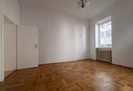 Sonnige, bezugsfertige Altbauwohnung mit zahlreichen Gestaltungsmöglichkeiten!