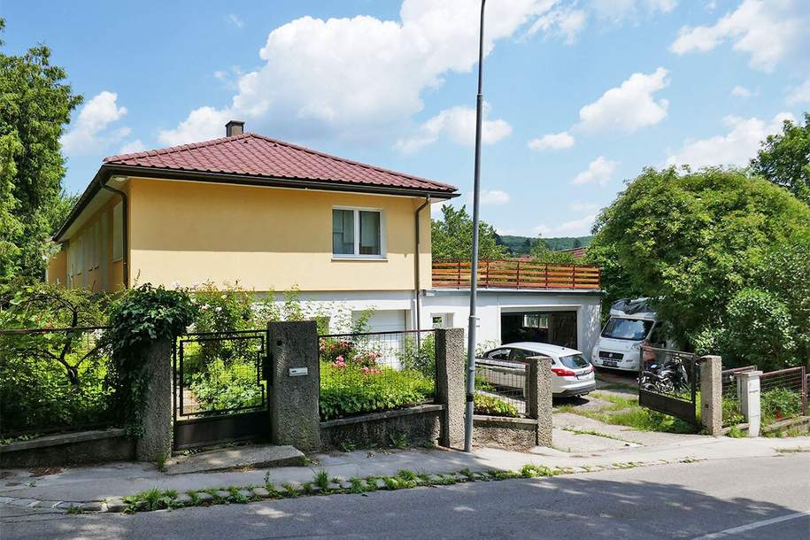 Mehrfamilienhaus mit Traumterrasse und Naturgarten in Zentrumsnähe, Haus-kauf, 935.000,€, 3003 Sankt Pölten(Land)
