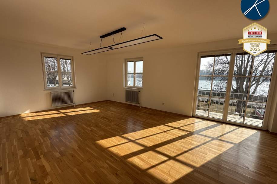 BÜRO MIT 5 ZIMMER IN DER SCHÖNEN ALTSTADT VON KREMS-STEIN MIT DONAUBLICK, Gewerbeobjekt-miete, 1.700,00,€, 3500 Krems an der Donau(Stadt)