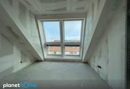 Dachgeschossausbau · Toplage · Erstbezug · Exklusive 3-4 Zimmer-Wohnungen · Luxuriöse Ausstattung