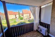 GROßZÜGIGES ZUHAUSE MIT LOGGIA, GARAGE UND KLIMAANLAGE IN BELIEBTER LAGE