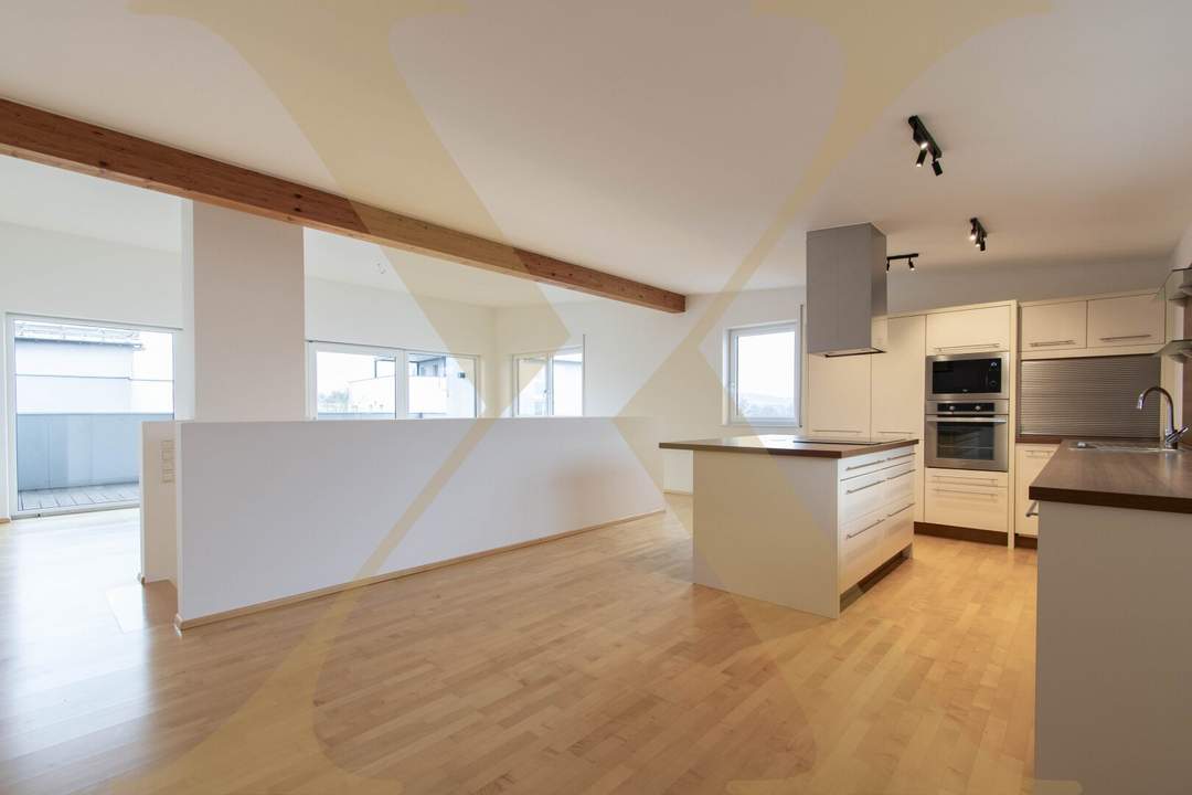 SOFORT BEZIEHBAR! Ansprechende Maisonettewohnung mit sonniger Terrasse und Parkplatz in Ried i.I. zu verkaufen!