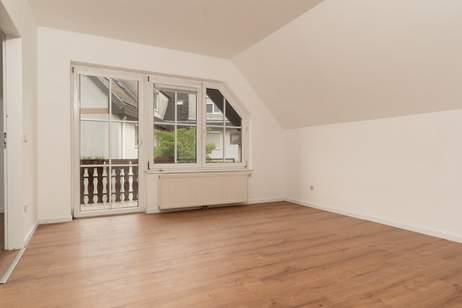 Sonnige 3-Zimmer-Wohnung mit Loggia in Hainburg an der Donau, Wohnung-miete, 798,00,€, 2410 Bruck an der Leitha