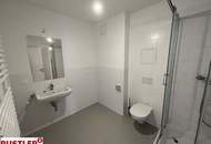 Helle Neubauwohnung mit Terrasse!