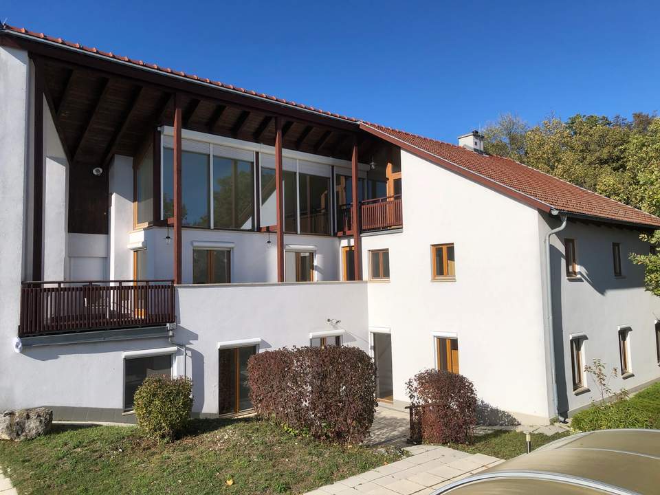 Traumhafte Ruhelage mit Panoramablick auf den Neusiedler See (Provisionsfrei)