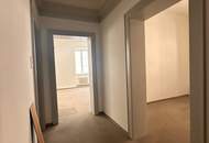 Helle Bürofläche mit Nutzungsflexibilität im Zentrum