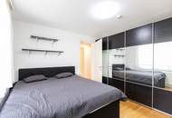 SCHÖNER WOHNEN - zentrale, voll möblierte 3-Zimmer-Wohnung mit Loggia und Balkon