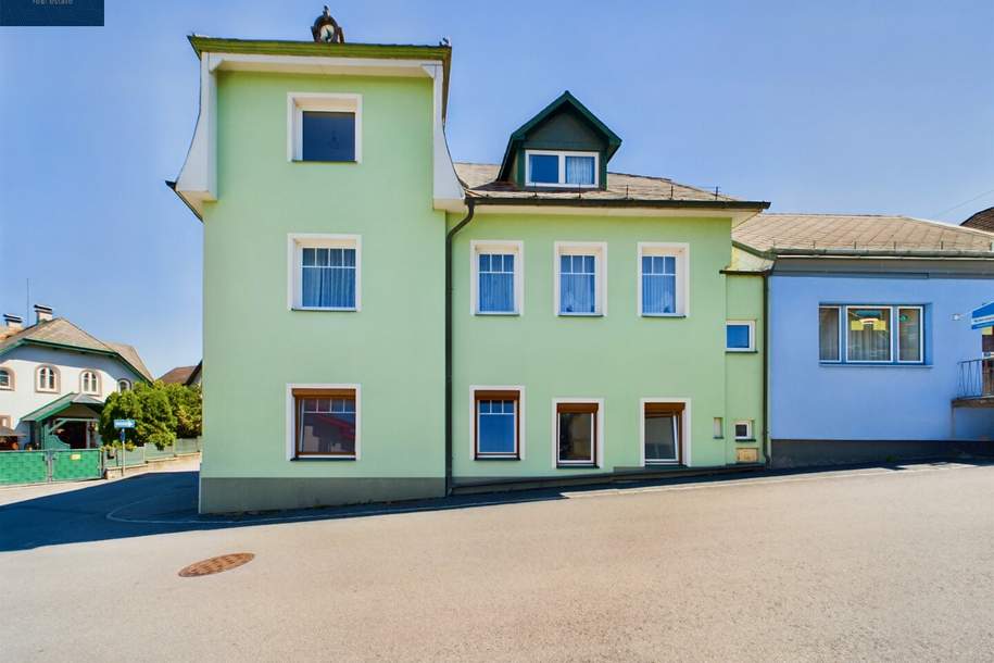 Gemütliches Eigenheim mit 184 m² Nutzfläche, Terrasse und Garagen in Heidenreichstein im Waldviertel, Haus-kauf, 169.000,€, 3860 Gmünd