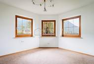 WOHNEN AM SEE - Absolute Rarität in unmittelbarer Seenähe mit Bergblick - 5 Zimmer Erdgeschoßwohnung mit großzügigen Räumlichkeiten und sehr interessanten Kaufpreis