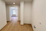 Top Angebot! Schön sanierte und helle 2-Zimmer Altbauwohnung! 1160!