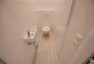 Erstbezug nach Sanierung: Schöner 3,5-Zimmer-Altbau im 6. Bezirk