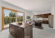 Neuer Preis! - Hochwertige Wohnung mit Terrasse in idyllischer Lage