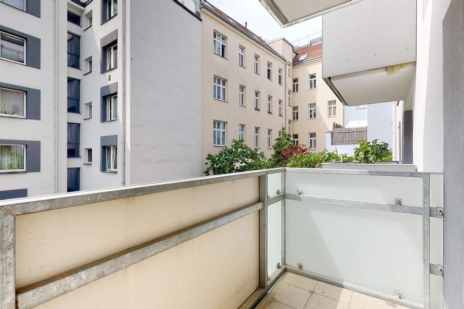 Ruhige 3-Zi-Wohnung (4-Zi Möglich) mit Balkon zu kaufen! Sanierungsbedürftig, Wohnung-kauf, 299.000,€, 1140 Wien 14., Penzing