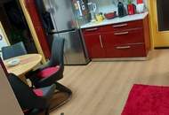 Großzügiges 8-Zimmer-MFH mit Garten, Garage &amp; Wintergarten in Strasshof – Top Lage!