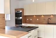 Neu renoviertes, sonnendurchflutetes Einfamilienhaus mit viel Platz in Möllersdorf - ERSTBEZUG