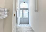 Am Kutschkermarkt | Exklusive 4-Zimmer-Altbauwohnung mit rund 14 m² großer Terrasse und Grünfläche