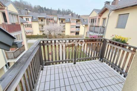 Sehr gepflegte und möblierte Eigentumswohnung im Dachgeschoss mit Balkon - Stadtrand von Waidhofen an der Ybbs, Wohnung-kauf, 119.000,€, 3340 Waidhofen an der Ybbs(Stadt)