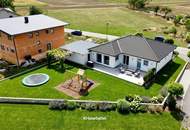 Neuer Bungalow. Garten. Terrasse. Fair im Preis.