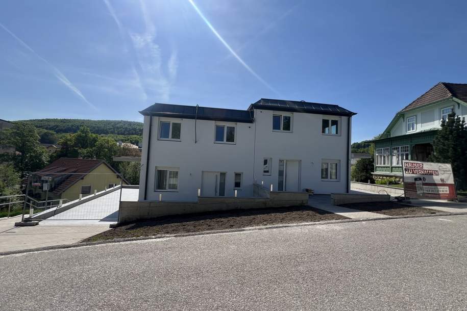 5 Min zum Bahnhof - 14 Min nach Hütteldorf S+U - Erstbezug - Luftwärmepumpe - Garagen und Stellplätze, Haus-kauf, 499.000,€, 3021 Sankt Pölten(Land)