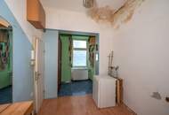 **Hannovermarkt** Renovation-Required 3-Room Period Apartment – With Approved Balcony Option – Airbnb Suitable