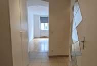 *ab August* Ruhig &amp; perfekt angebunden: 1-Zimmer-Wohnung im 3. Liftstock ***ANFRAGEN NUR ÜBER DAS KONTAKTFORMULAR***
