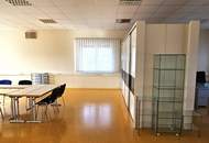 Modernes Bürohaus mit flexibel gestaltbaren Großraumbüros im Industriepark St. Veit